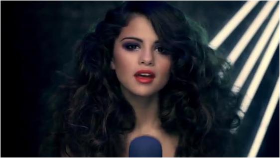 Selena Gomez, The Scene - Love You Like A Love Song